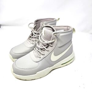 New Nike Air Max Goaterra 2.0 Big Kids All Weather Boot Size 7y DC9515-002 Gray.